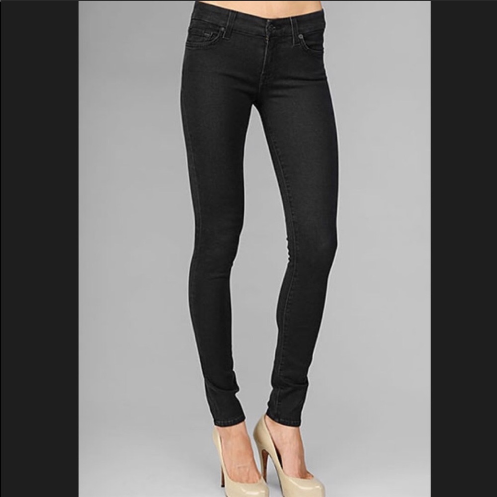 Super skinny Gwenevere seven for all mankind